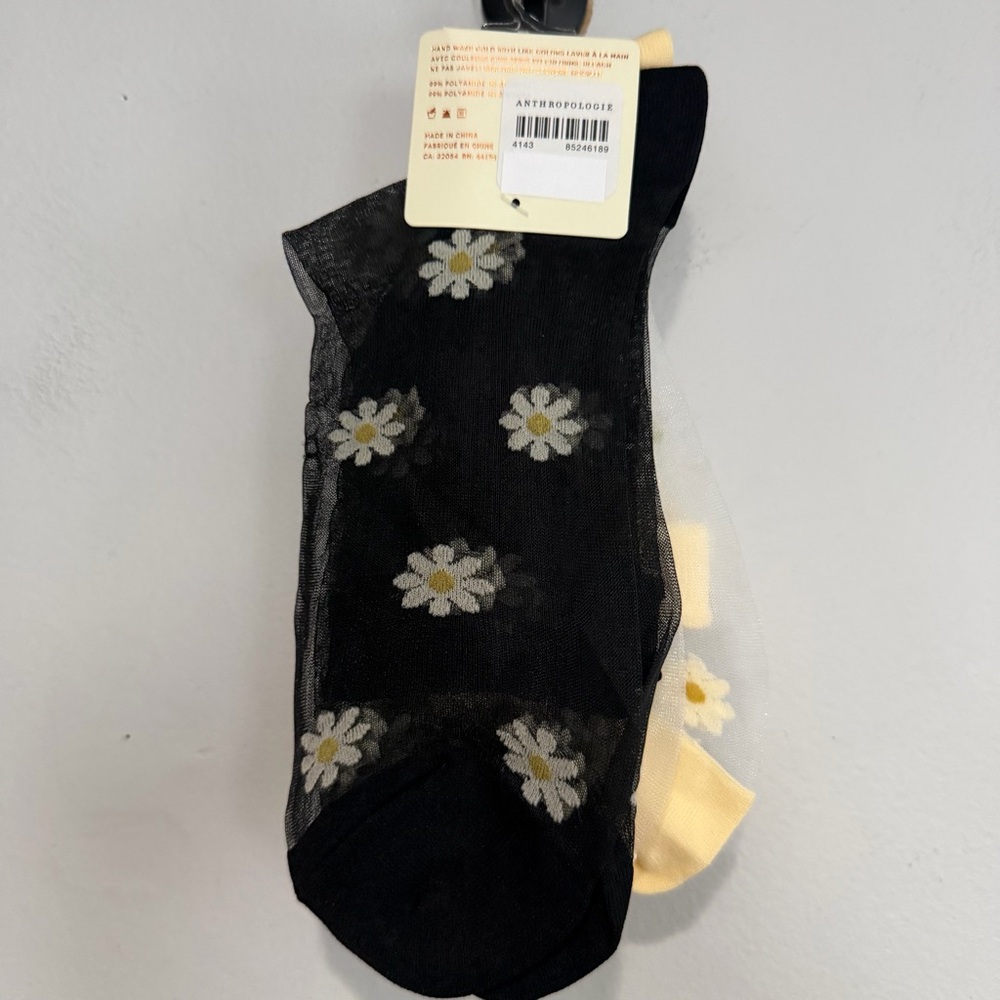 NEW Anthropologie Daisy Tulle Socks Black Baby Yellow Sheer - Picture 7 of 8